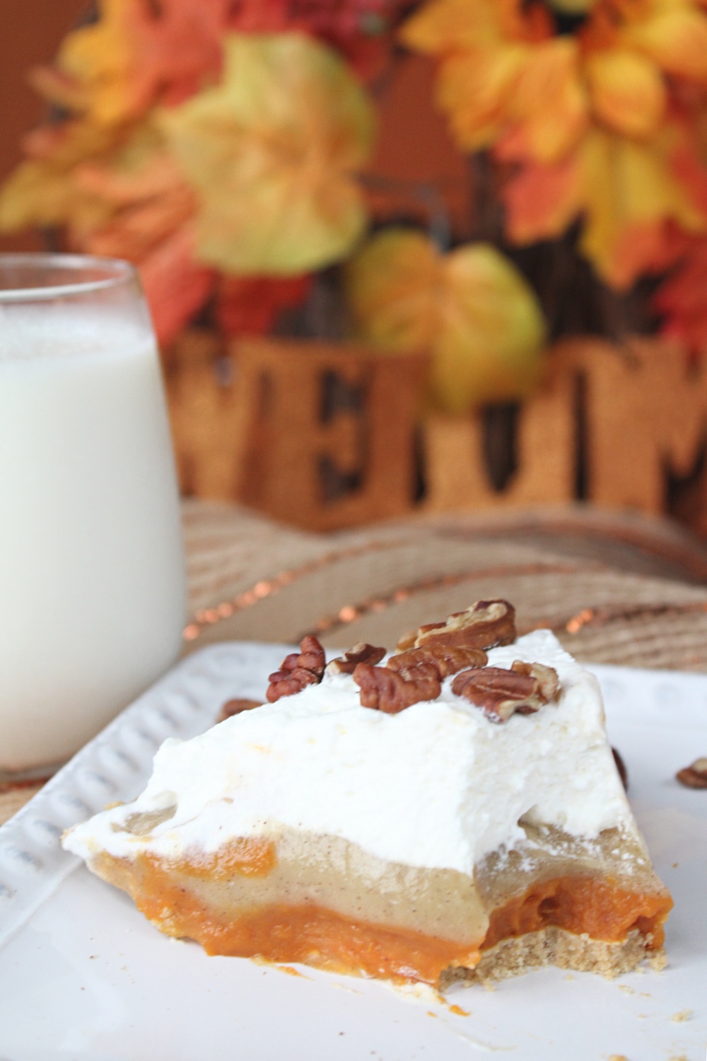 Easy No Bake Triple Layer Pumpkin Pudding Pie