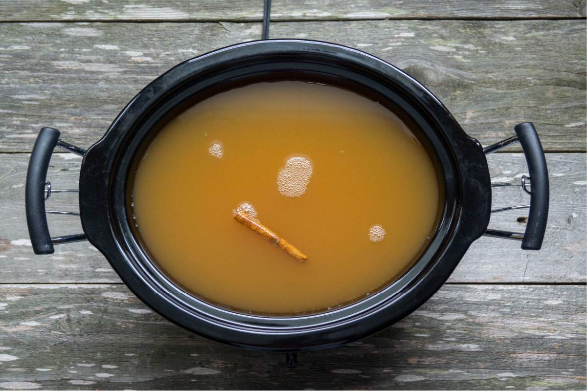 Spiked Hot Apple Cider in Crockpot