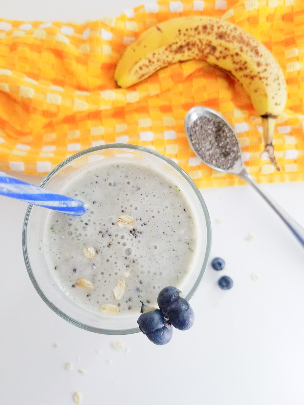 Banana Blueberry Oats Smoothie 