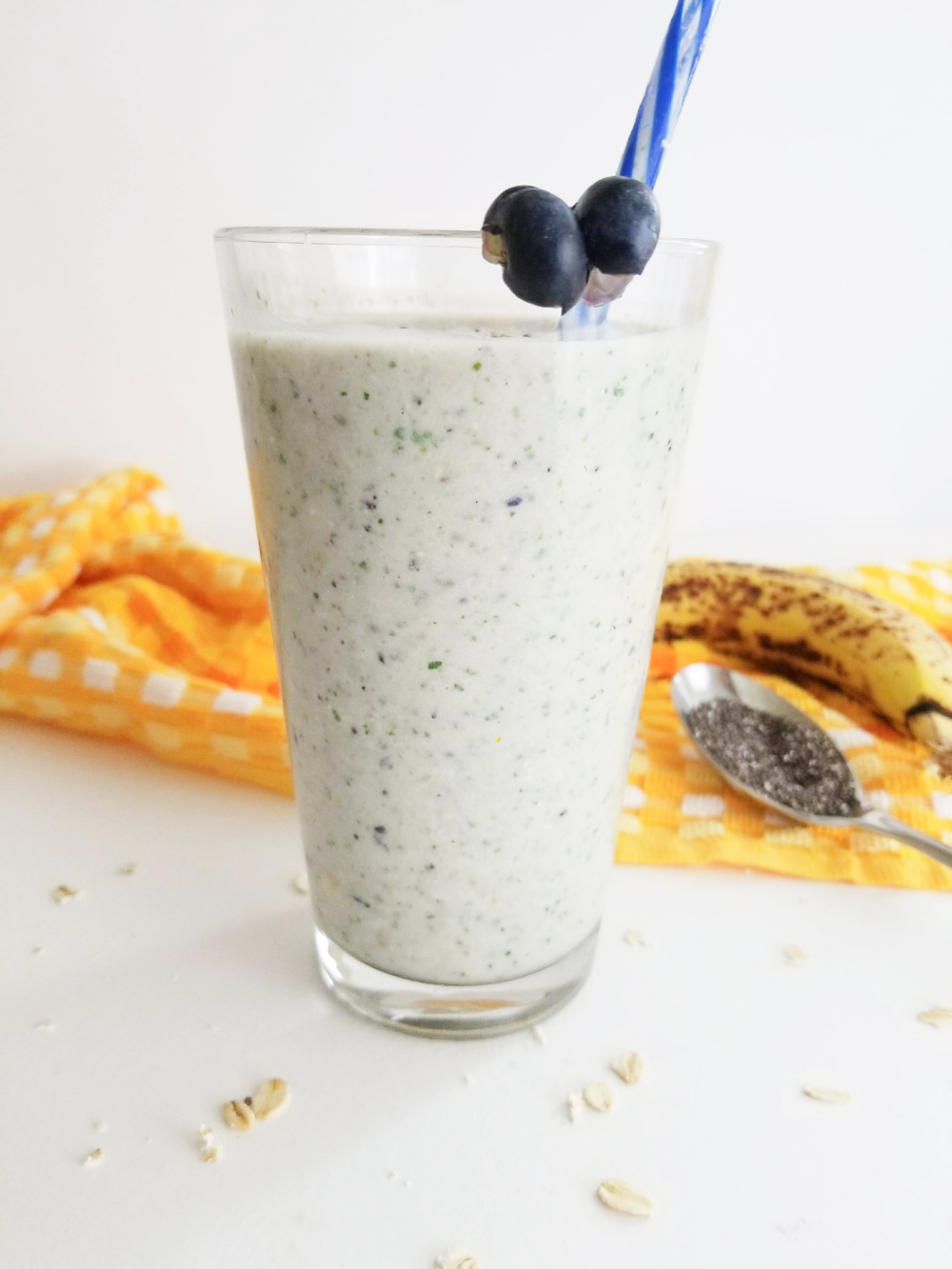 Blueberry Banana Oats Protein Shake