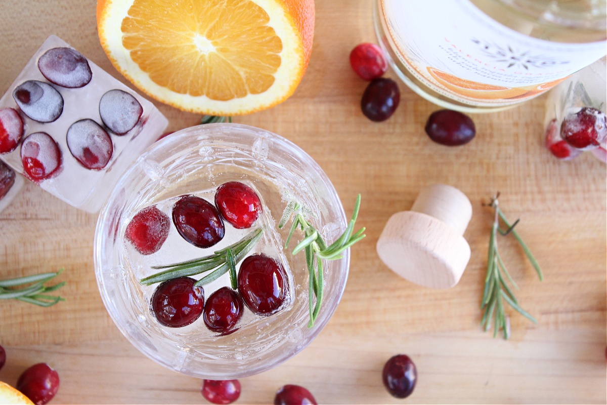 Infused Ice Cubes - Weekend Craft