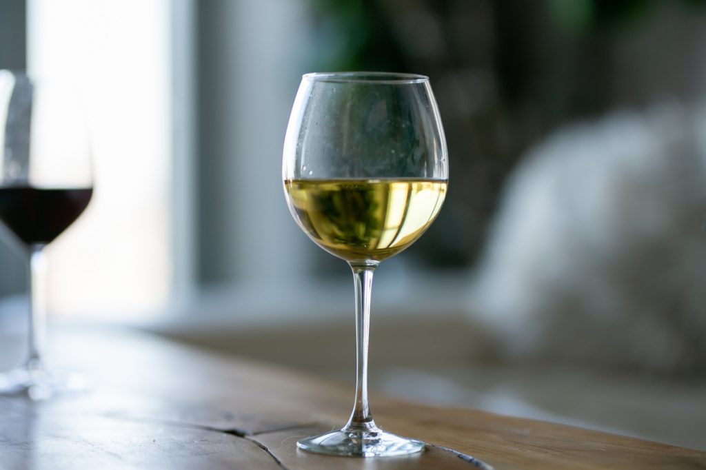 How Wine Aerators Work Wine Tasting Wine Basics