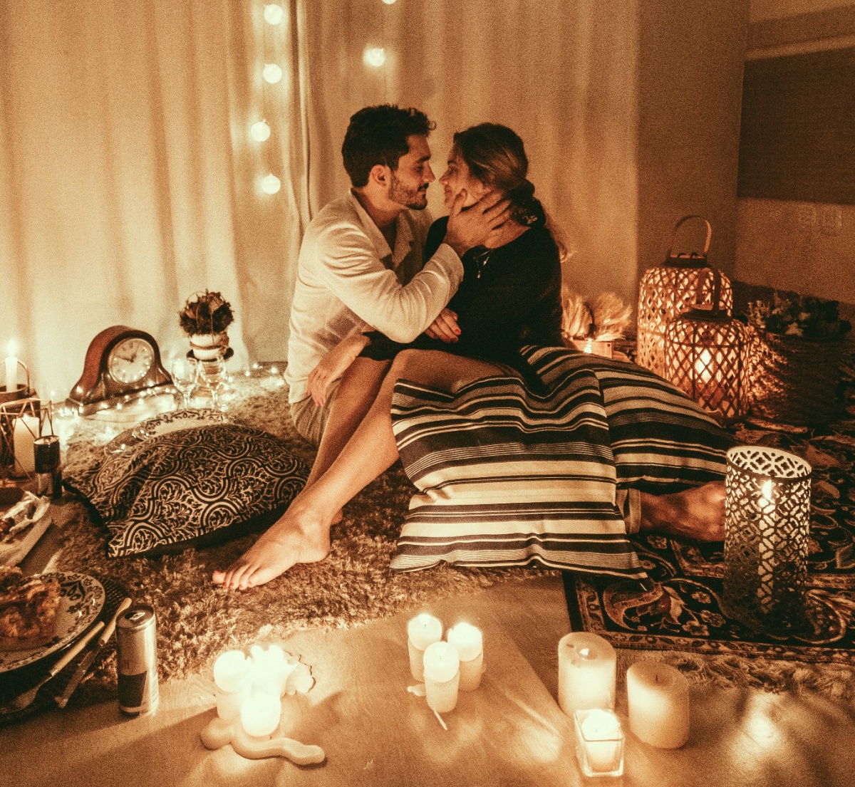 How to plan a date night at home
