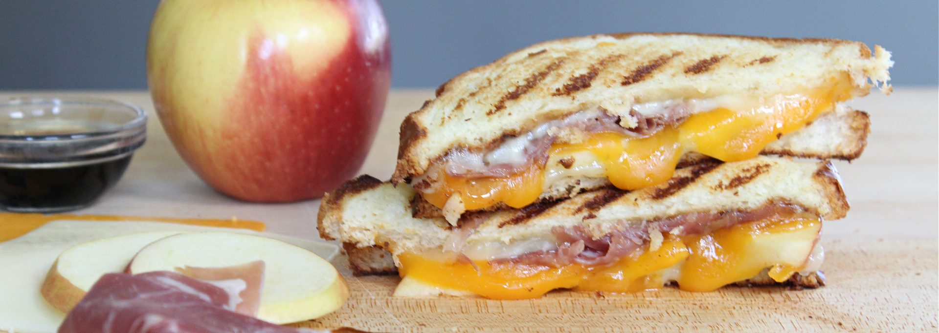 prosciutto apple grilled cheese