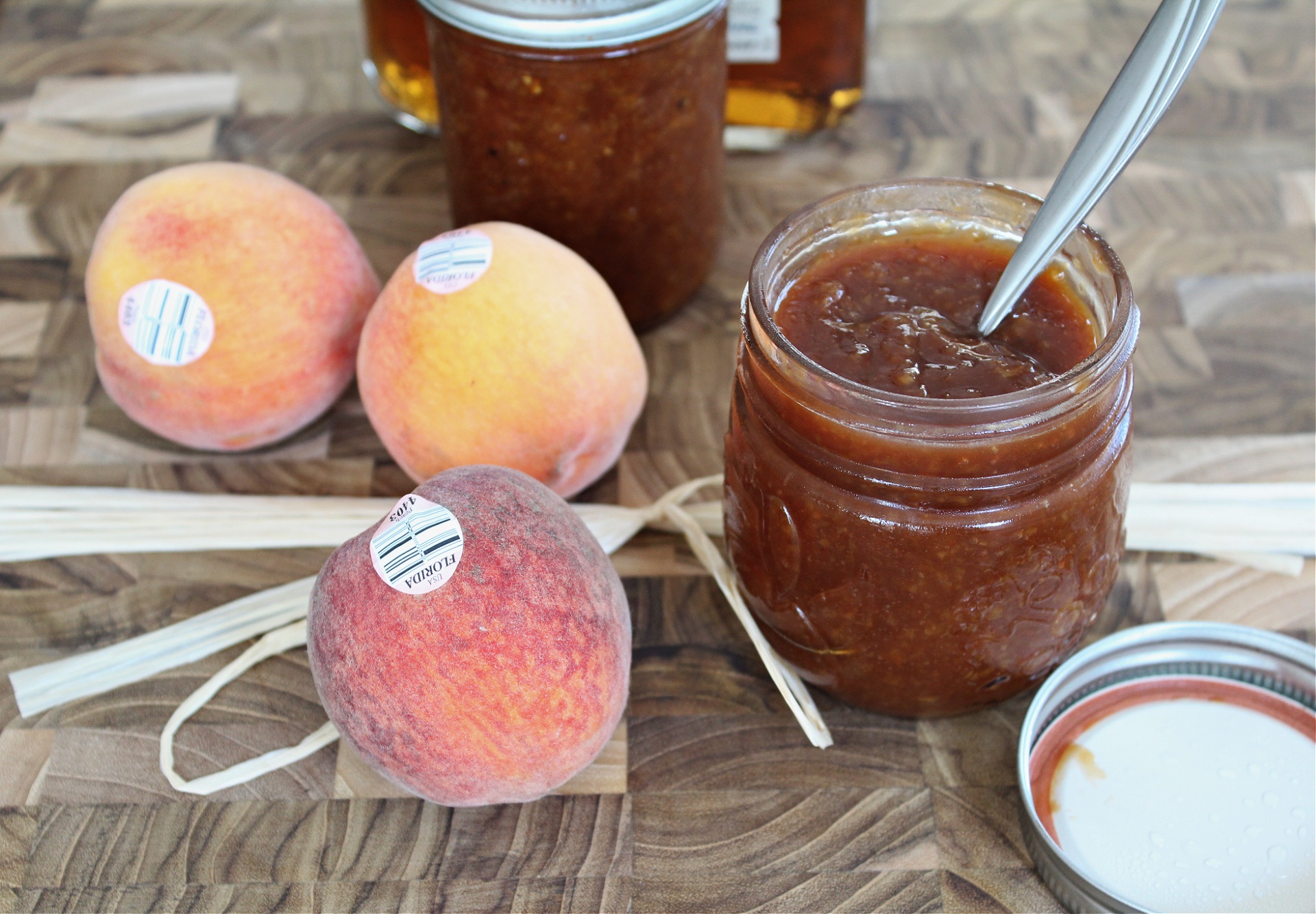 How to make Bourbon Peach BBQ Sauce