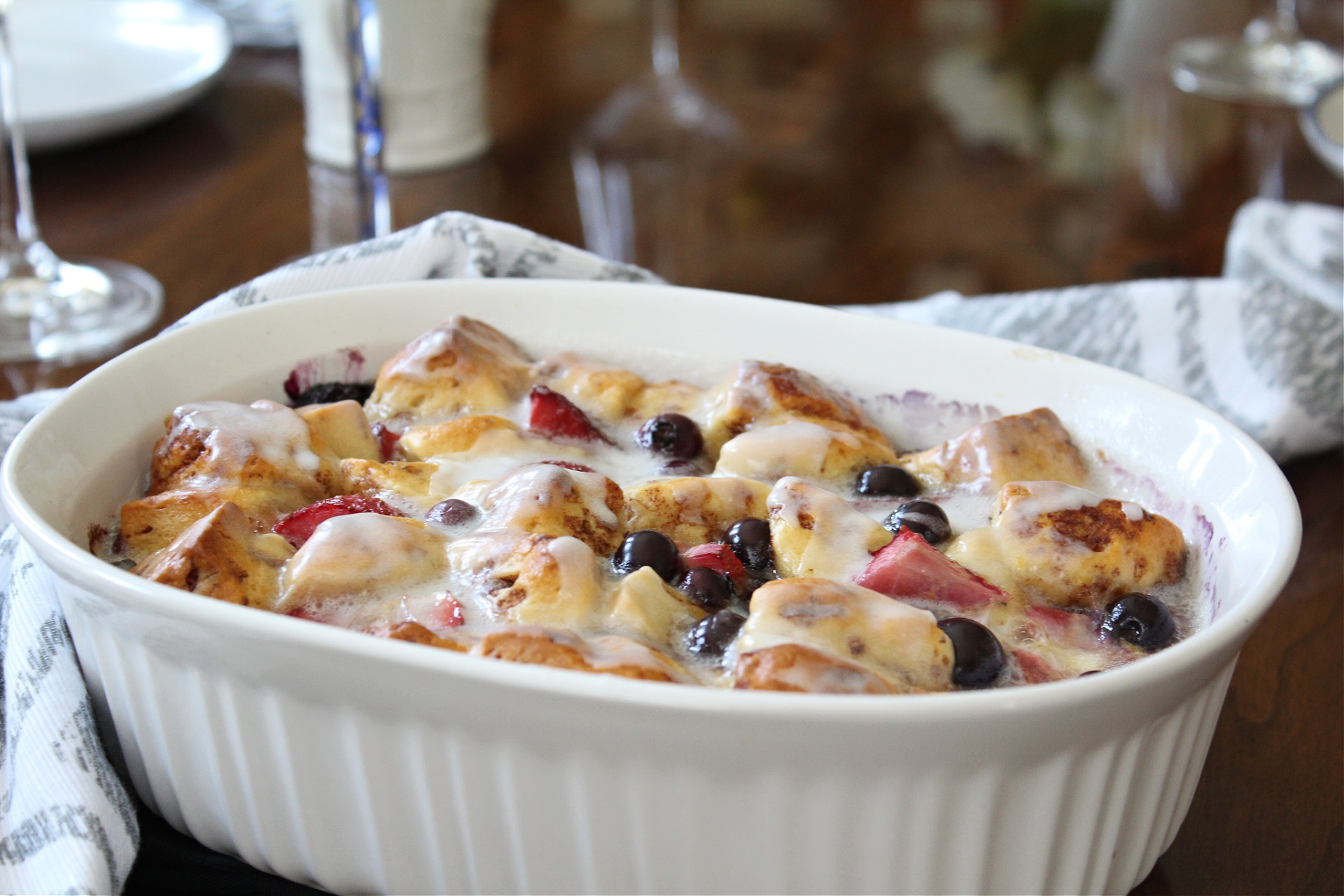 Berry cinnamon roll casserole