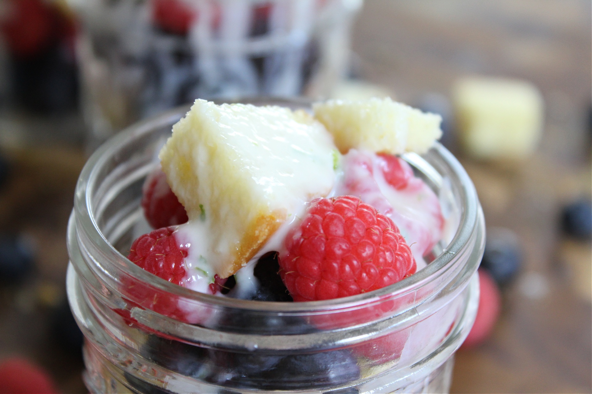 Best Berry Trifle with yogurt sauce