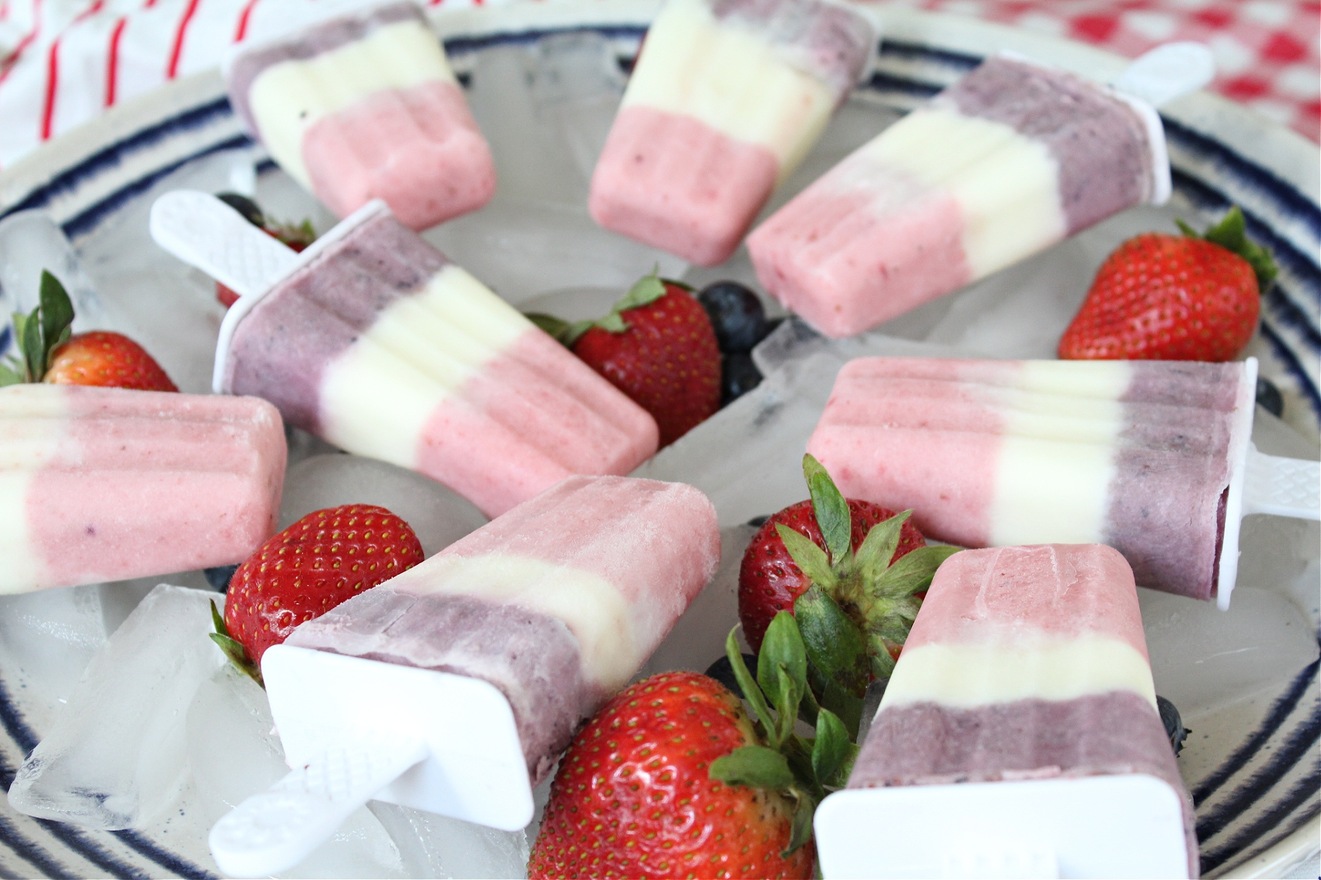 Tasty Red White and Blue Popsicles