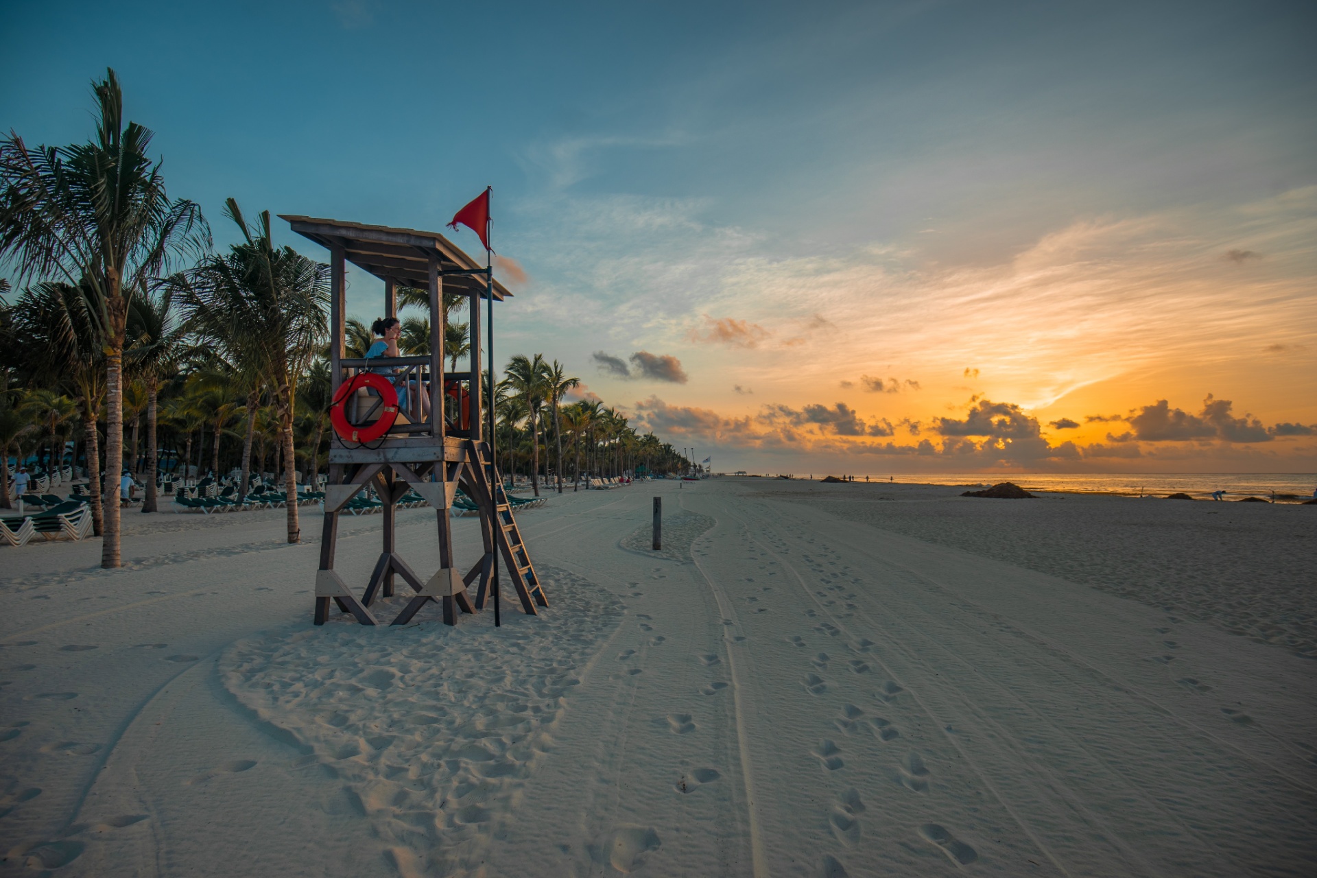 What Is The Weather Like In Cancun Mexico?