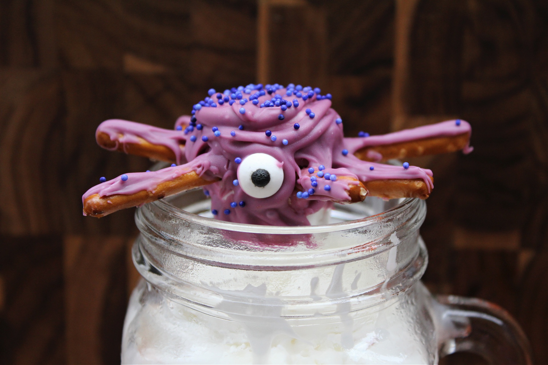 Halloween Spiders made with pretzels