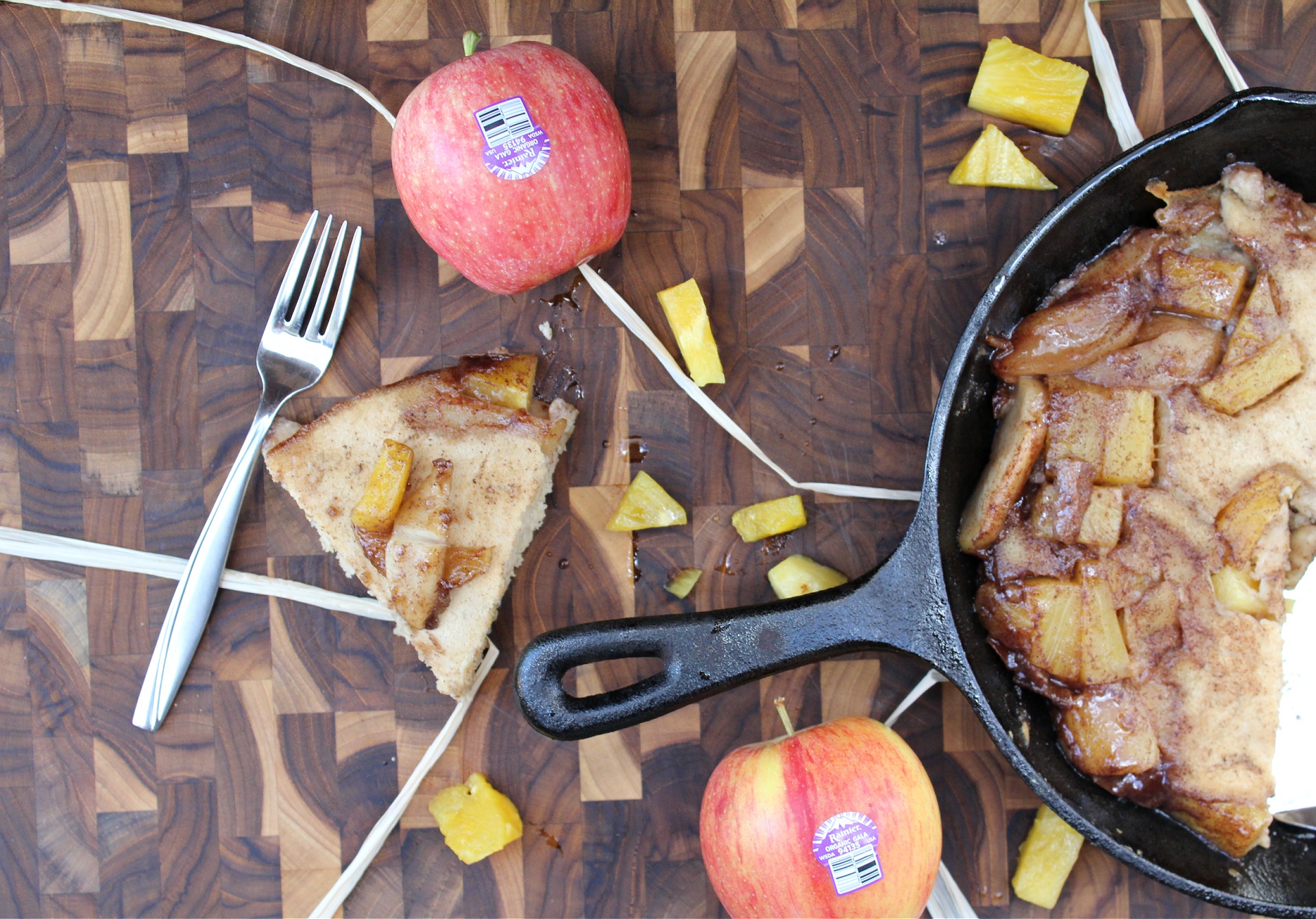 Easy Skillet Pineapple Apple Pancake