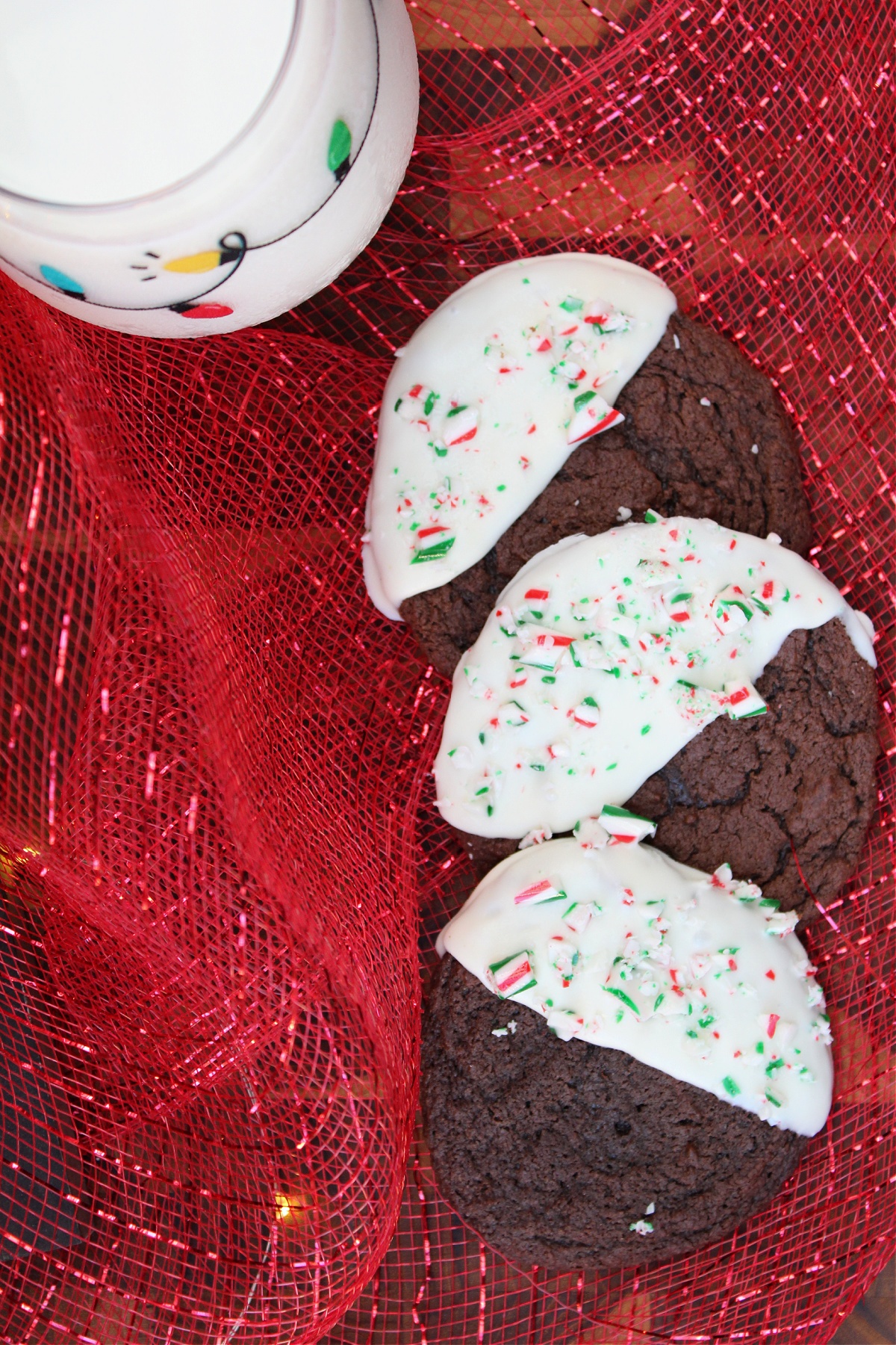 Tasty Chocolate Peppermint Christmas Cookies