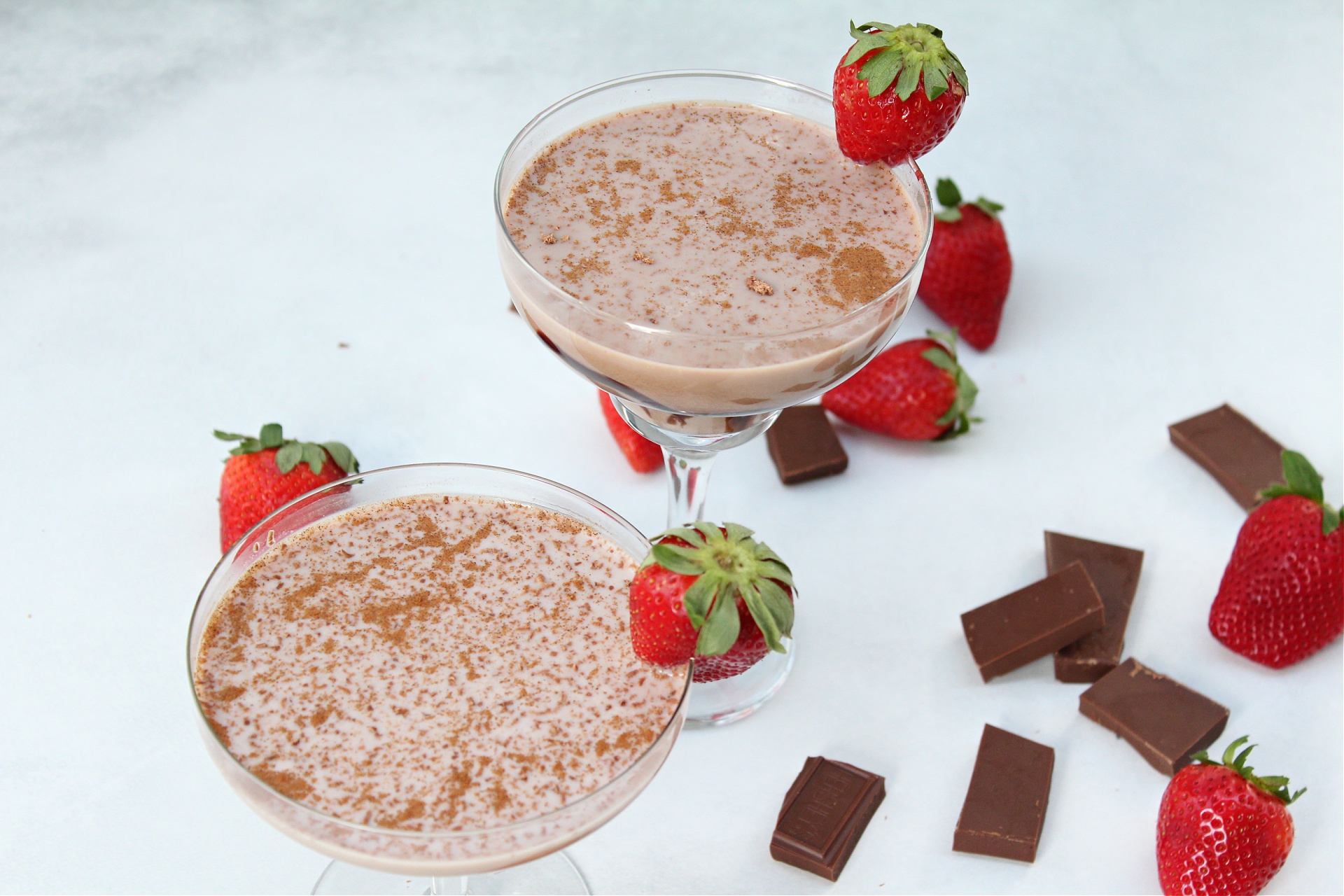 Best Chocolate Strawberry Mocktail made with milk