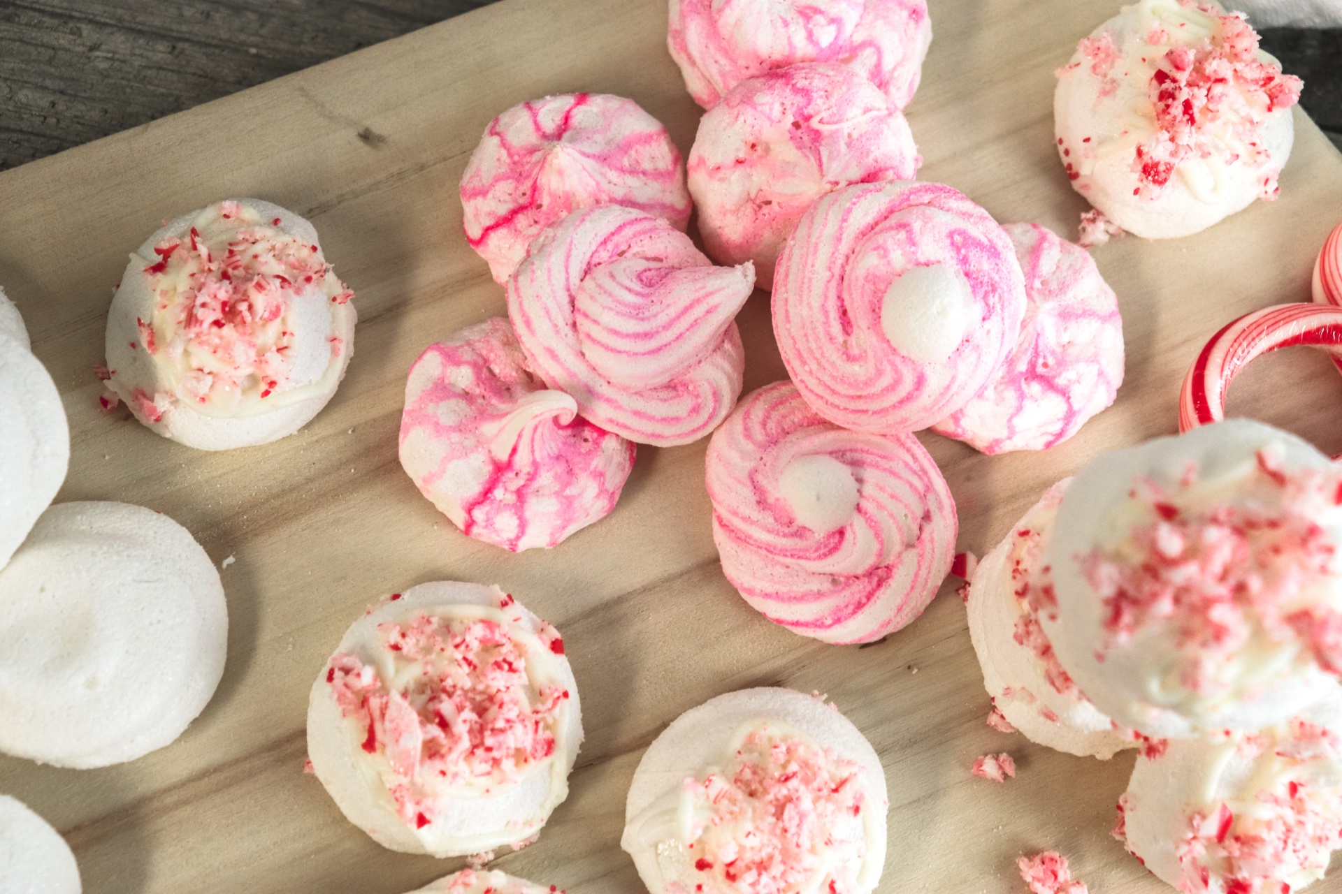 How to make Christmas Meringues