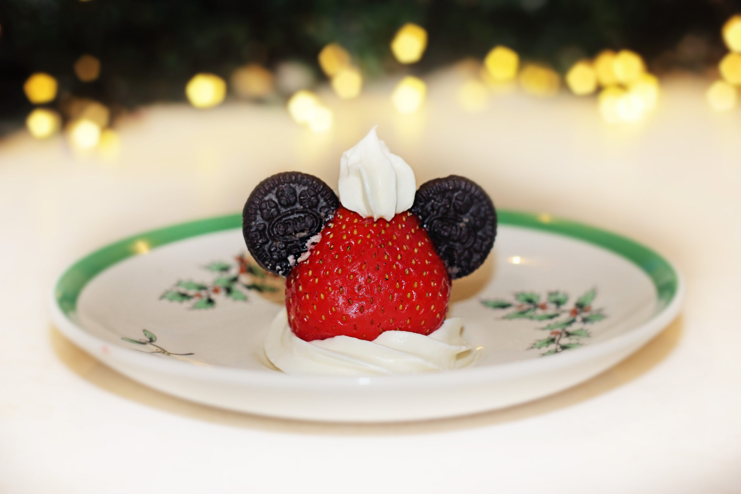 How to make Strawberry Mickey Santa Hats