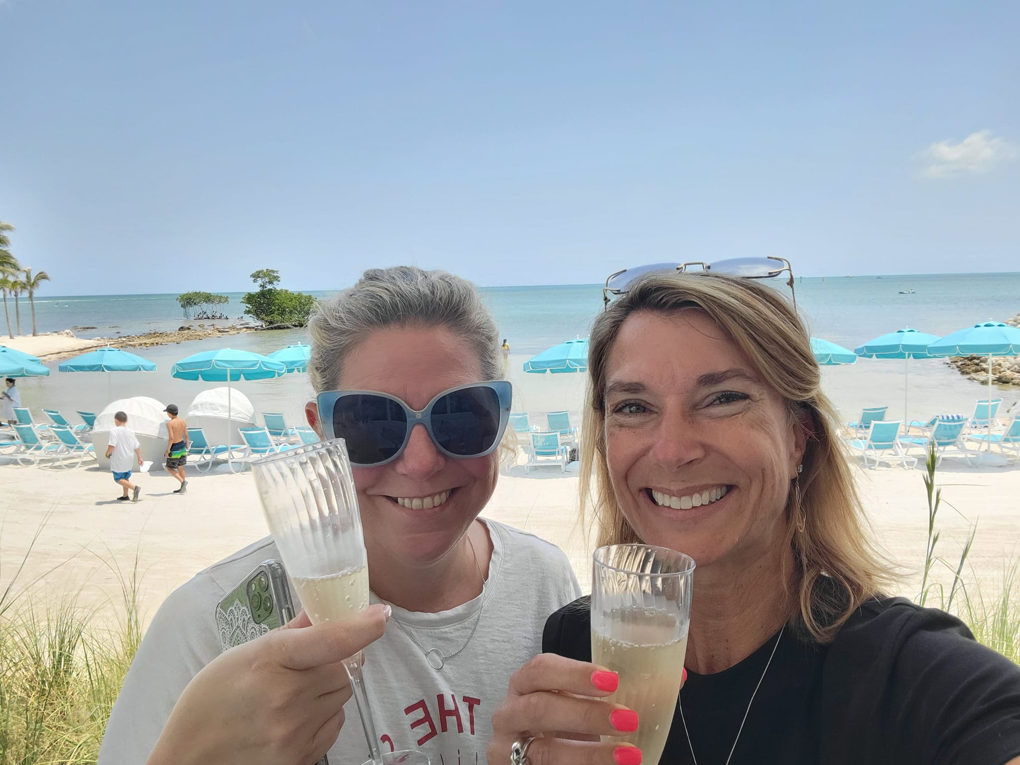 Isla Bella Beach Resort on Marathon Key in Florida Isla Bella Beach Resort on Marathon Key in Florida