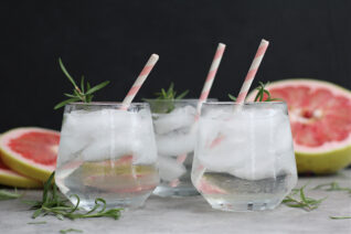 The Best Tequila Spritzer + Infused Ice Cubes For Your Tequila