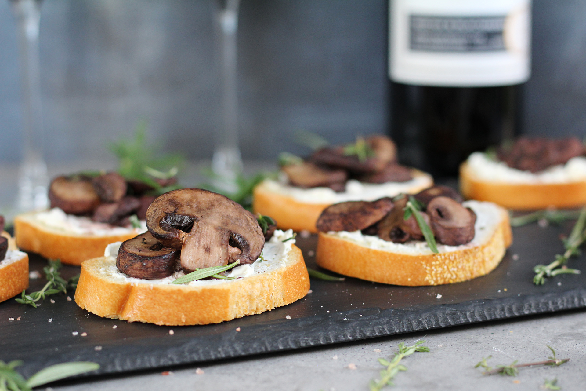 Red wine roasted mushroom crostini