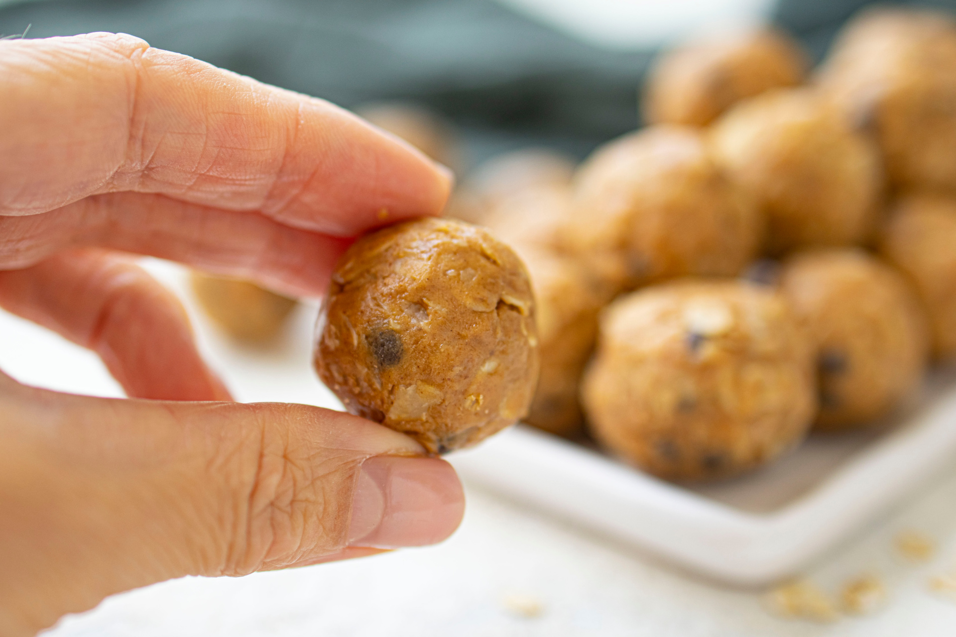 Best No Bake Pumpkin Protein Bites 