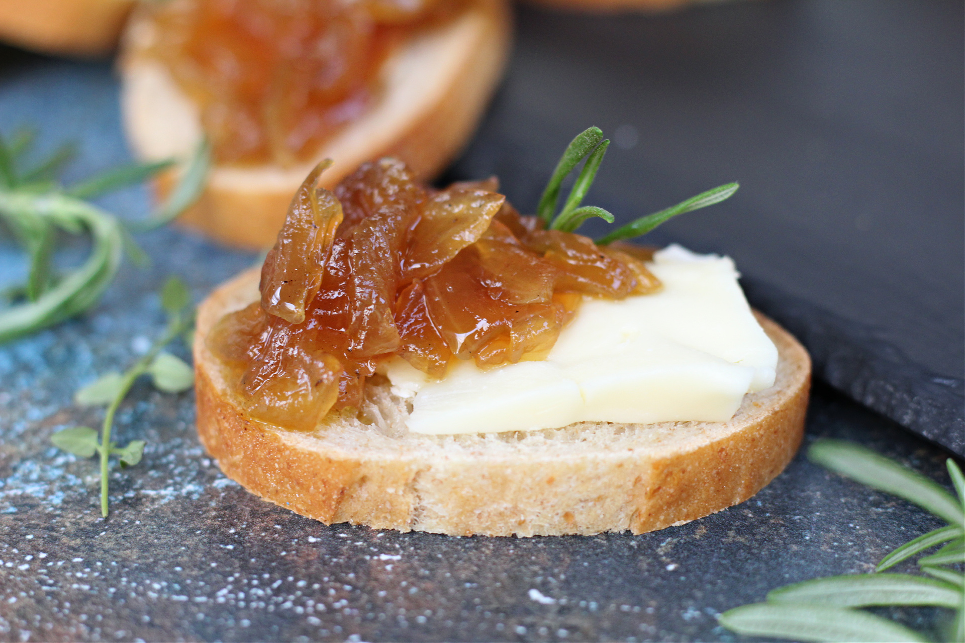 Simple Caramelized Onion Jam