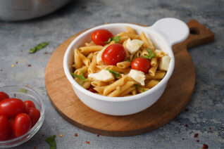 spicy caprese pasta