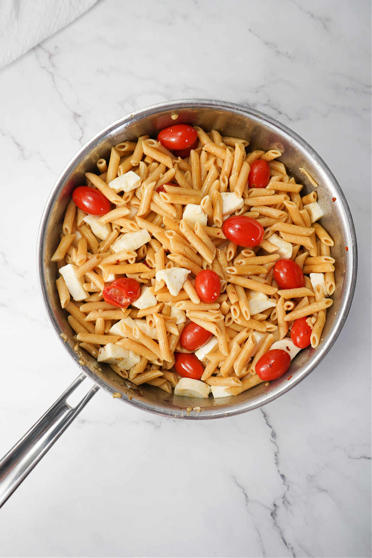 spicy caprese pasta