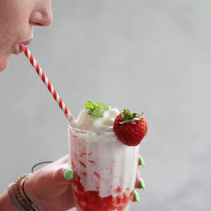 Rhubarb Strawberry Milkshake