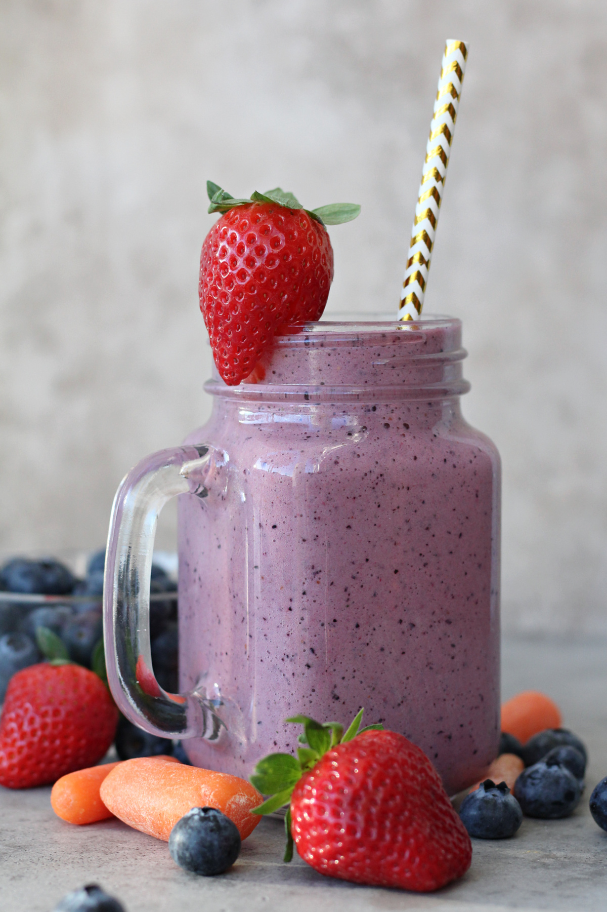 Easy carrot blueberry smoothie recipe with coconut water and protein powder