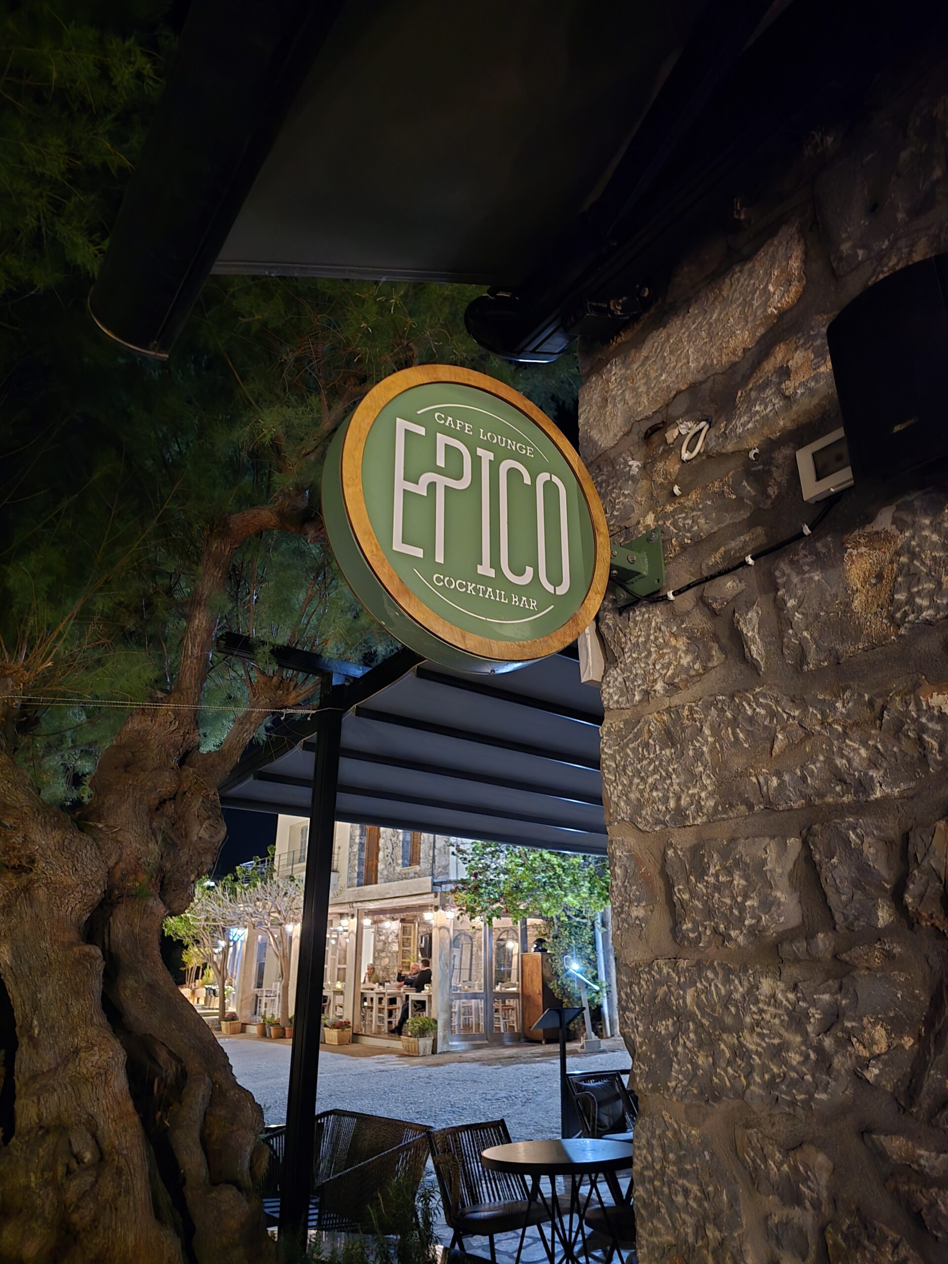 epico coffee and cocktail bar crete greece