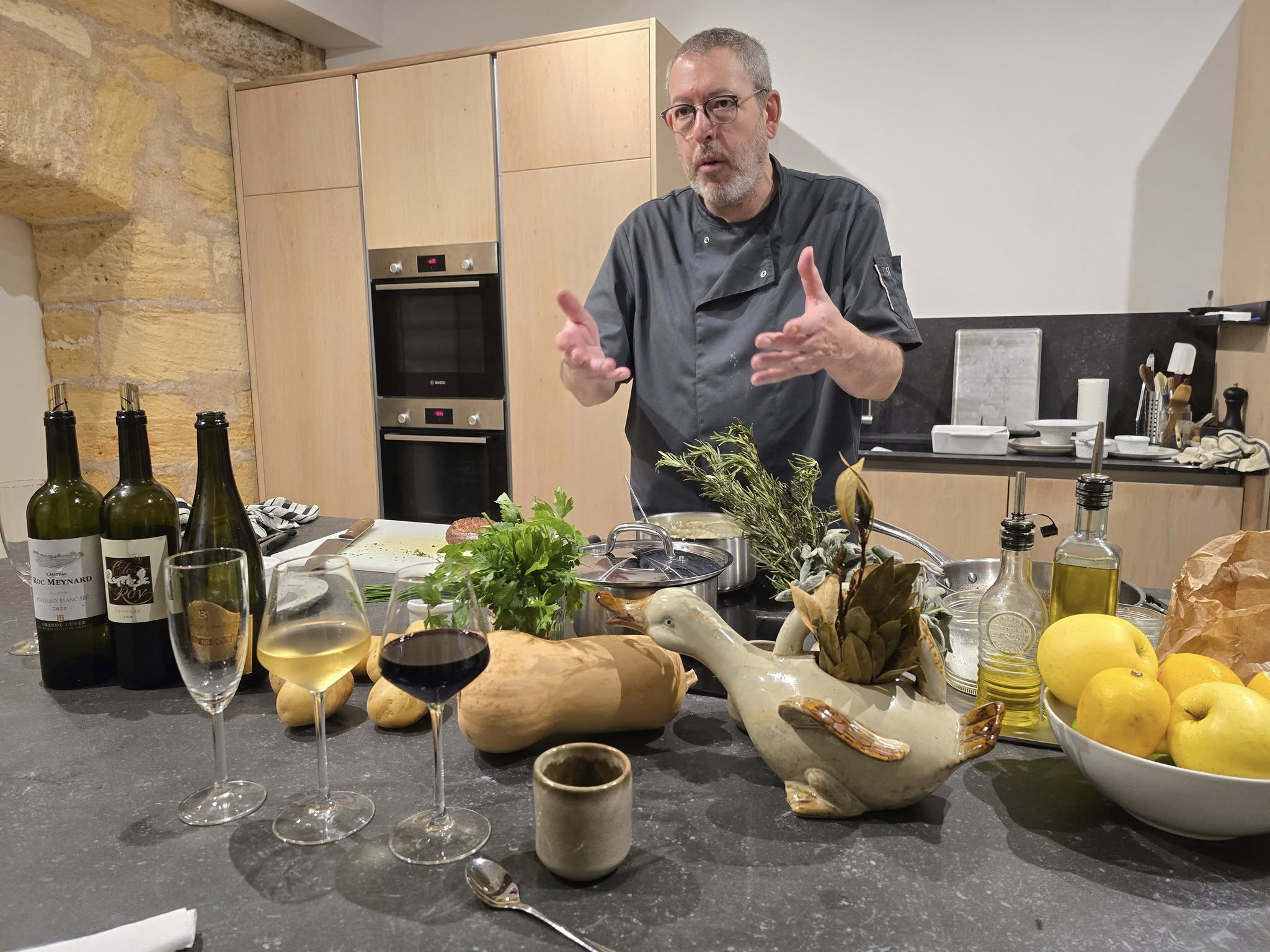 Chef at Cooking class at Gastronome Bordeaux