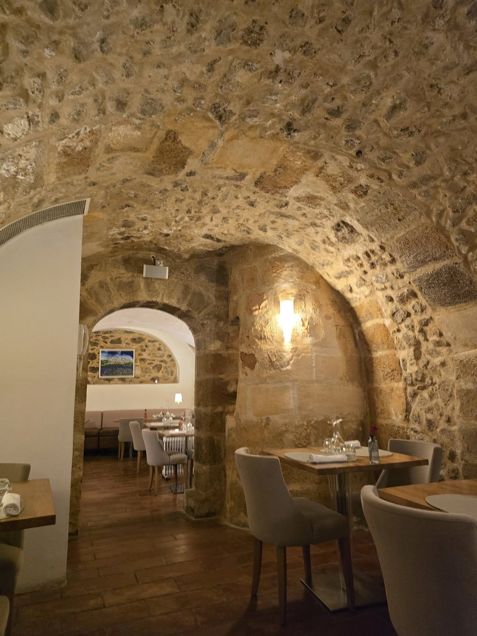 Les Caves Henri IV Aix-en-Provence historic stone cellar restaurant
