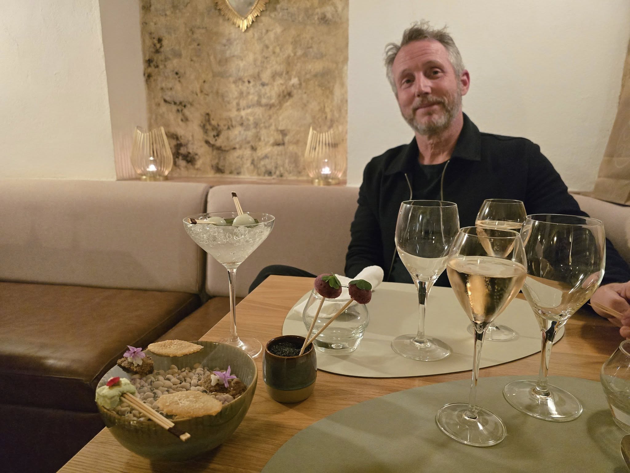 fine dining in Aix-en-Provence with tasting menu and wine pairing